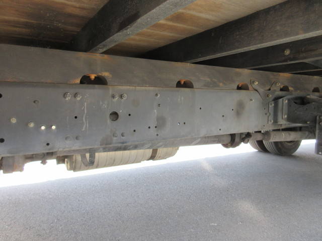 三菱ふそうファイターアルミブロック中型（4t）[写真17]