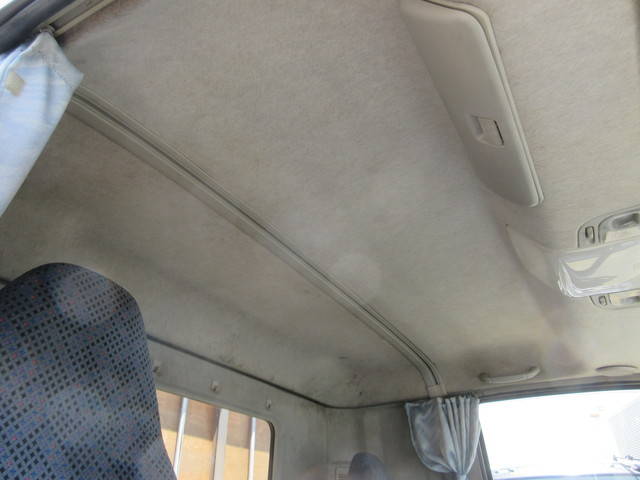 三菱ふそうファイターアルミブロック中型（4t）[写真20]