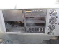 三菱ふそうファイターアルミブロック中型（4t）[写真24]