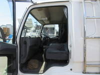 三菱ふそうファイターアルミブロック中型（4t）[写真26]