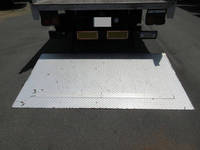 三菱ふそうファイターアルミブロック中型（4t）[写真09]