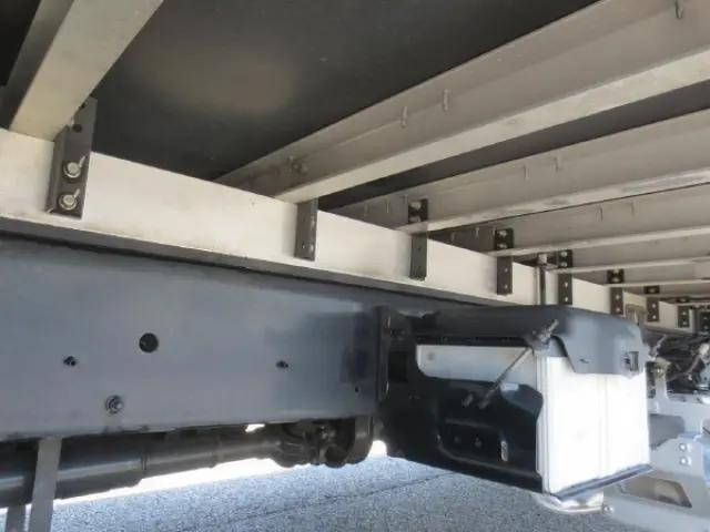 日野レンジャーアルミバン中型（4t）[写真15]