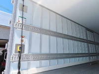 日野レンジャー冷凍車（冷蔵車）中型（4t）[写真24]