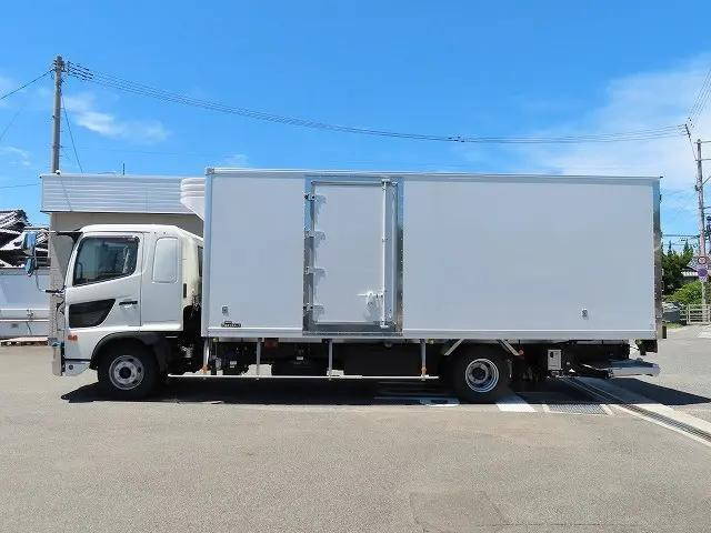 日野レンジャー冷凍車（冷蔵車）中型（4t）[写真03]