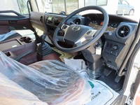 日野レンジャー冷凍車（冷蔵車）中型（4t）[写真09]