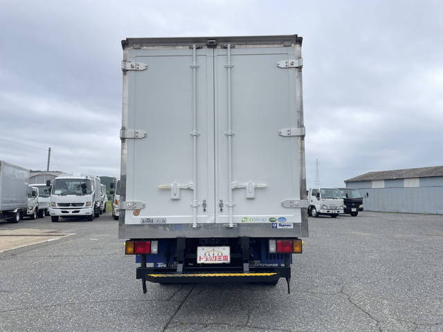 いすゞエルフ冷凍車（冷蔵車）小型（2t・3t）[写真10]