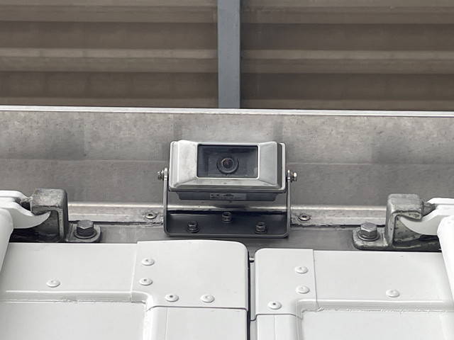 いすゞエルフ冷凍車（冷蔵車）小型（2t・3t）[写真11]