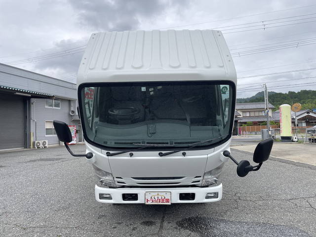 いすゞエルフ冷凍車（冷蔵車）小型（2t・3t）[写真09]