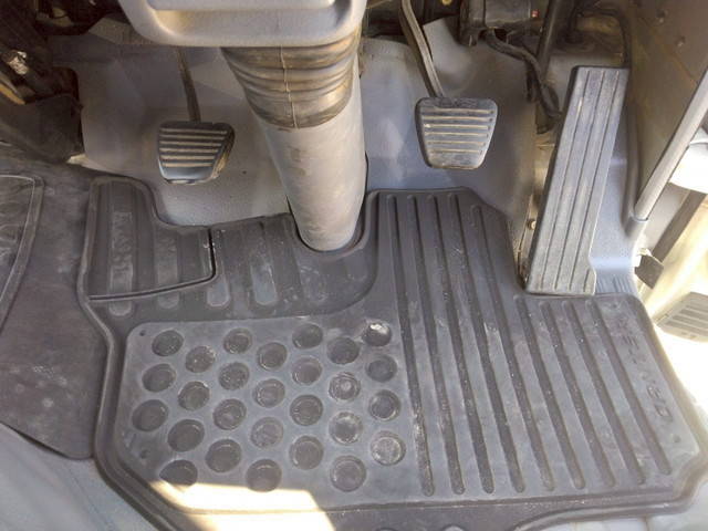 三菱ふそうキャンター深ダンプ（土砂禁ダンプ）小型（2t・3t）[写真17]