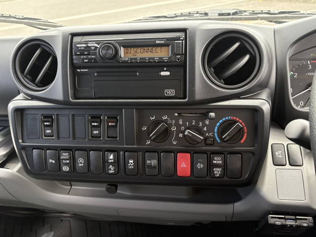 日野デュトロアルミバン小型（2t・3t）[写真23]