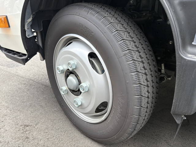 日野デュトロアルミバン小型（2t・3t）[写真34]