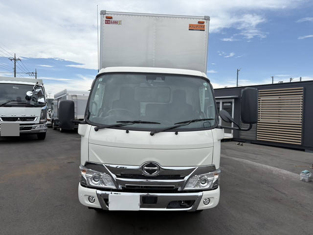 日野デュトロアルミバン小型（2t・3t）[写真05]