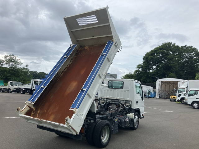 いすゞエルフダンプ小型（2t・3t）[写真02]