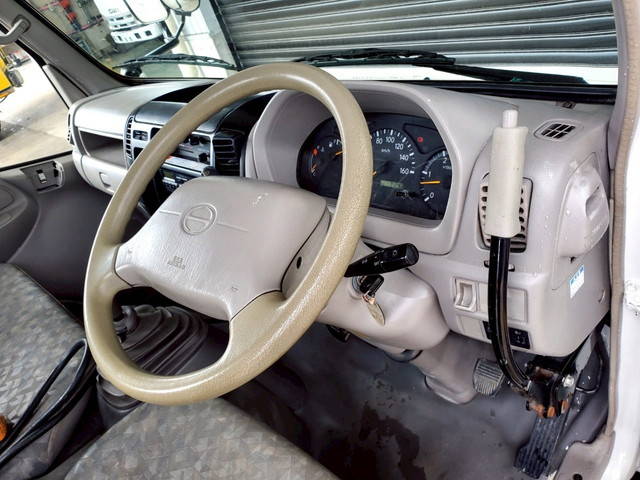 日野デュトロコンテナ専用車小型（2t・3t）[写真06]