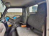 日野デュトロコンテナ専用車小型（2t・3t）[写真09]