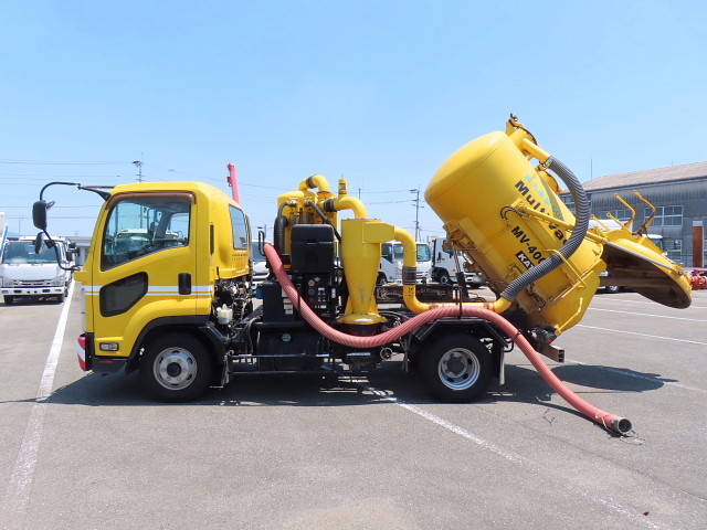 いすゞフォワード汚泥吸引車中型（4t）[写真13]