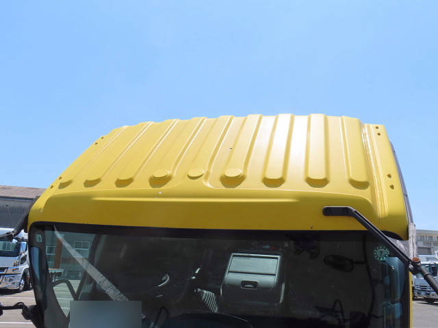 いすゞフォワード汚泥吸引車中型（4t）[写真18]