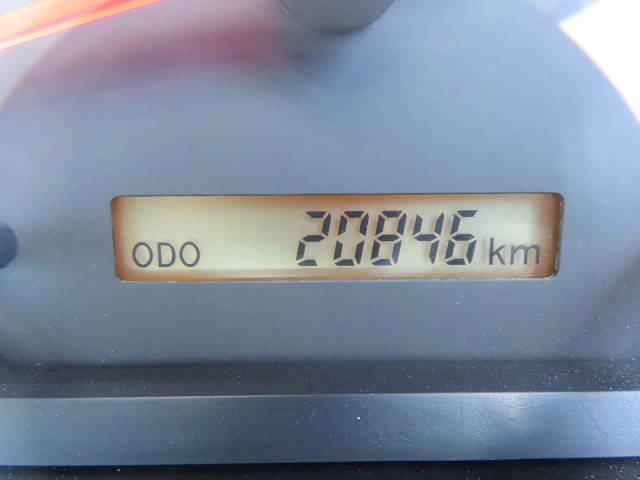 いすゞフォワード汚泥吸引車中型（4t）[写真33]