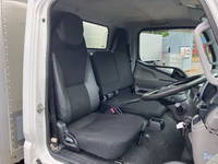 三菱ふそうキャンターアルミバン小型（2t・3t）[写真31]