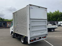 三菱ふそうキャンターアルミバン小型（2t・3t）[写真04]