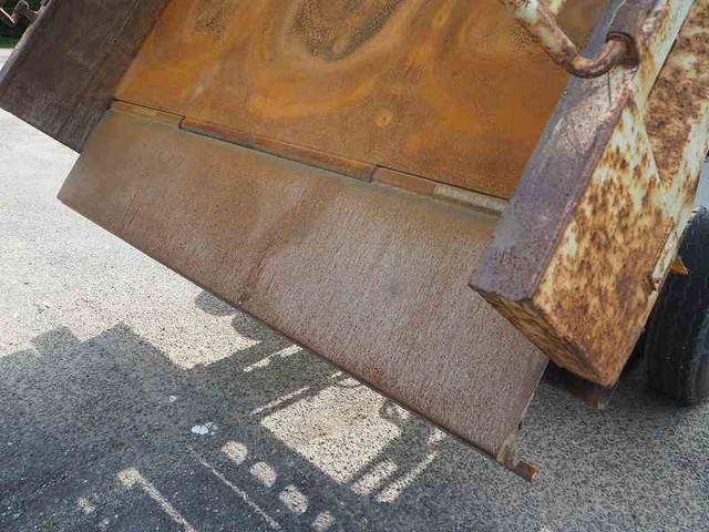 いすゞフォワードダンプ中型（4t）[写真20]