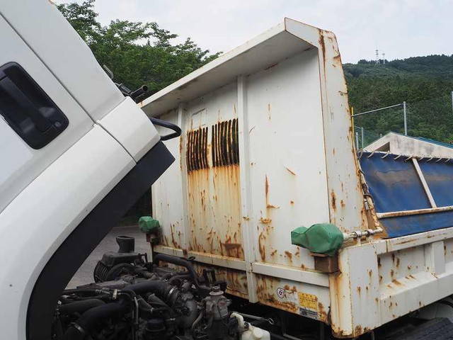 いすゞフォワードダンプ中型（4t）[写真29]