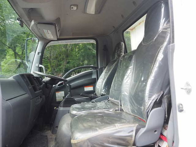 いすゞフォワードダンプ中型（4t）[写真33]