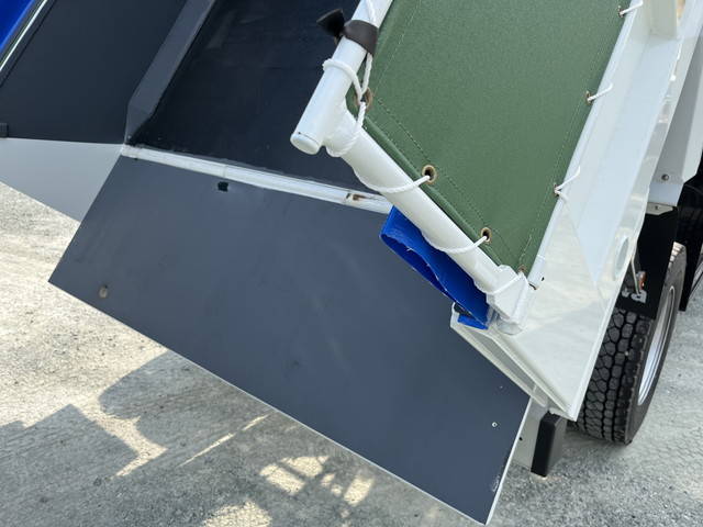 三菱ふそうファイターダンプ増トン（6t・8t）[写真11]