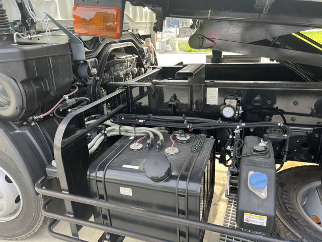 三菱ふそうファイターダンプ増トン（6t・8t）[写真19]