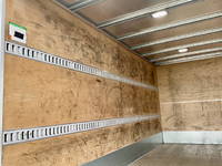 いすゞエルフパネルバン小型（2t・3t）[写真18]