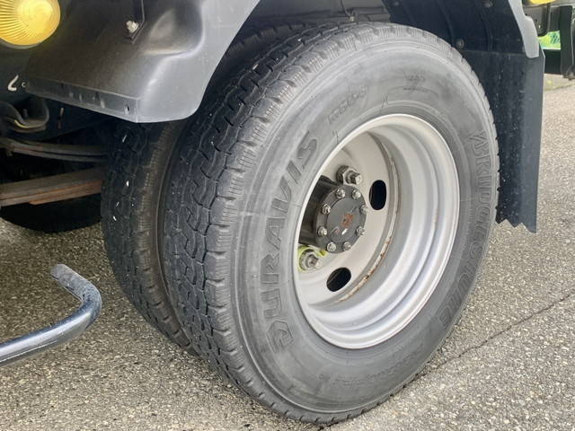 いすゞエルフパネルバン小型（2t・3t）[写真25]