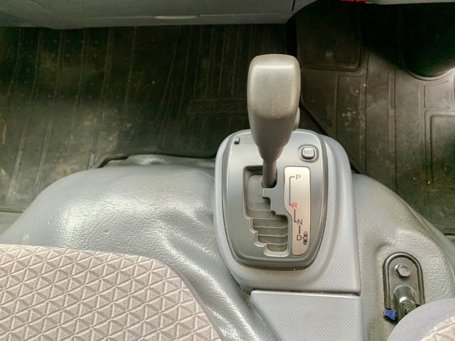 いすゞエルフパネルバン小型（2t・3t）[写真36]