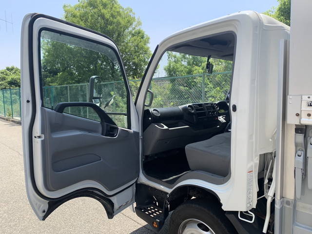 日野デュトロアルミウイング小型（2t・3t）[写真35]