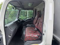 いすゞエルフアルミウイング小型（2t・3t）[写真12]