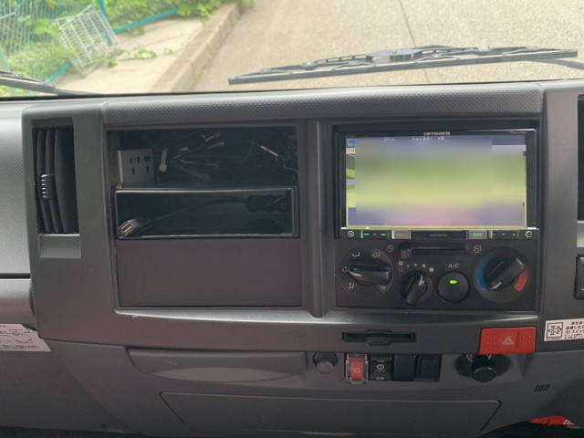 いすゞエルフアルミウイング小型（2t・3t）[写真32]