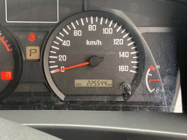 いすゞエルフアルミウイング小型（2t・3t）[写真33]