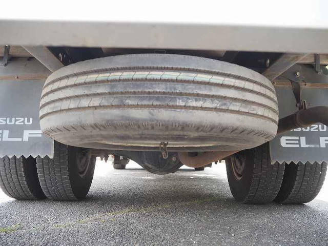 いすゞエルフクレーン4段小型（2t・3t）[写真21]