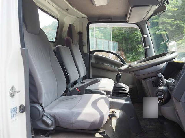 いすゞエルフクレーン4段小型（2t・3t）[写真33]