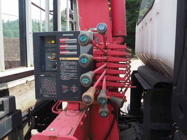 いすゞエルフクレーン4段小型（2t・3t）[写真09]