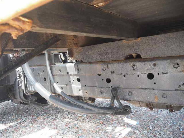 いすゞフォワードクレーン3段中型（4t）[写真27]