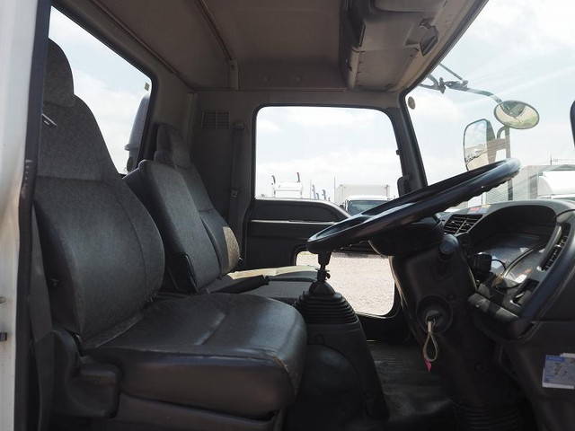 いすゞフォワードクレーン3段中型（4t）[写真34]