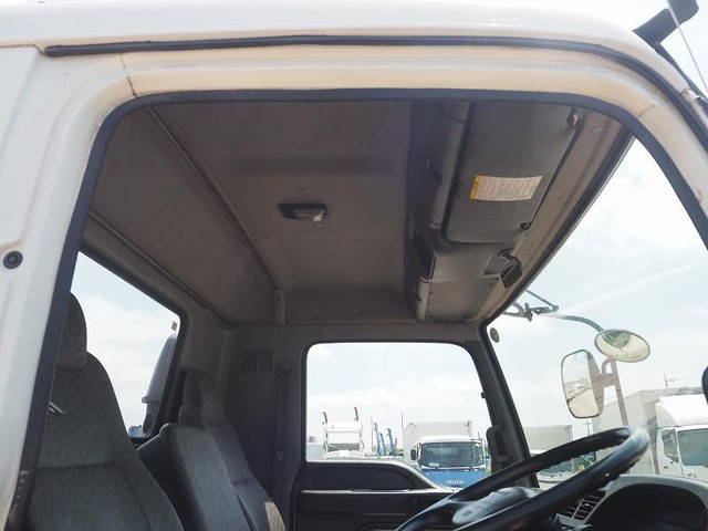 いすゞフォワードクレーン3段中型（4t）[写真35]