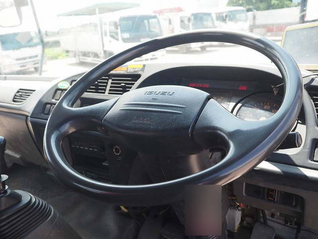 いすゞフォワードクレーン3段中型（4t）[写真36]