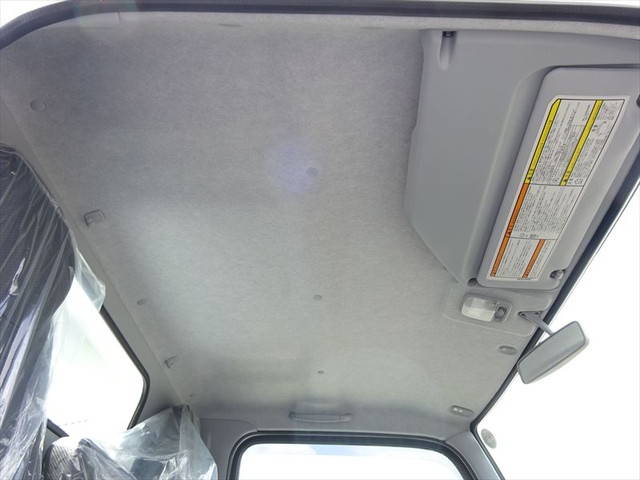 三菱ふそうキャンターダンプ小型（2t・3t）[写真16]