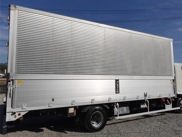 日野レンジャーアルミウイング中型（4t）[写真05]