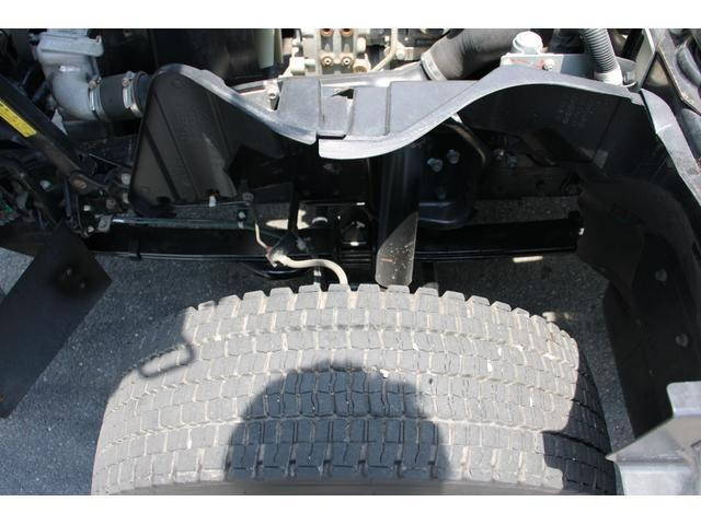 三菱ふそうキャンター平ボディ小型（2t・3t）[写真10]