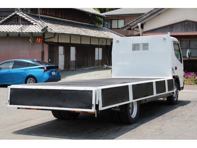 三菱ふそうキャンター平ボディ小型（2t・3t）[写真14]