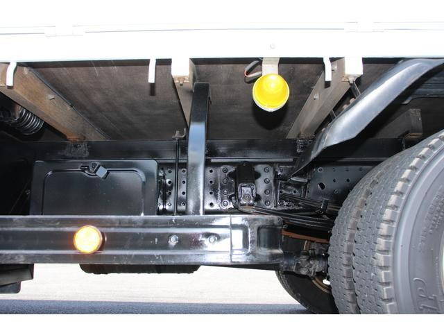 三菱ふそうキャンター平ボディ小型（2t・3t）[写真19]