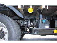 三菱ふそうキャンター平ボディ小型（2t・3t）[写真24]