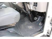 三菱ふそうキャンター平ボディ小型（2t・3t）[写真34]